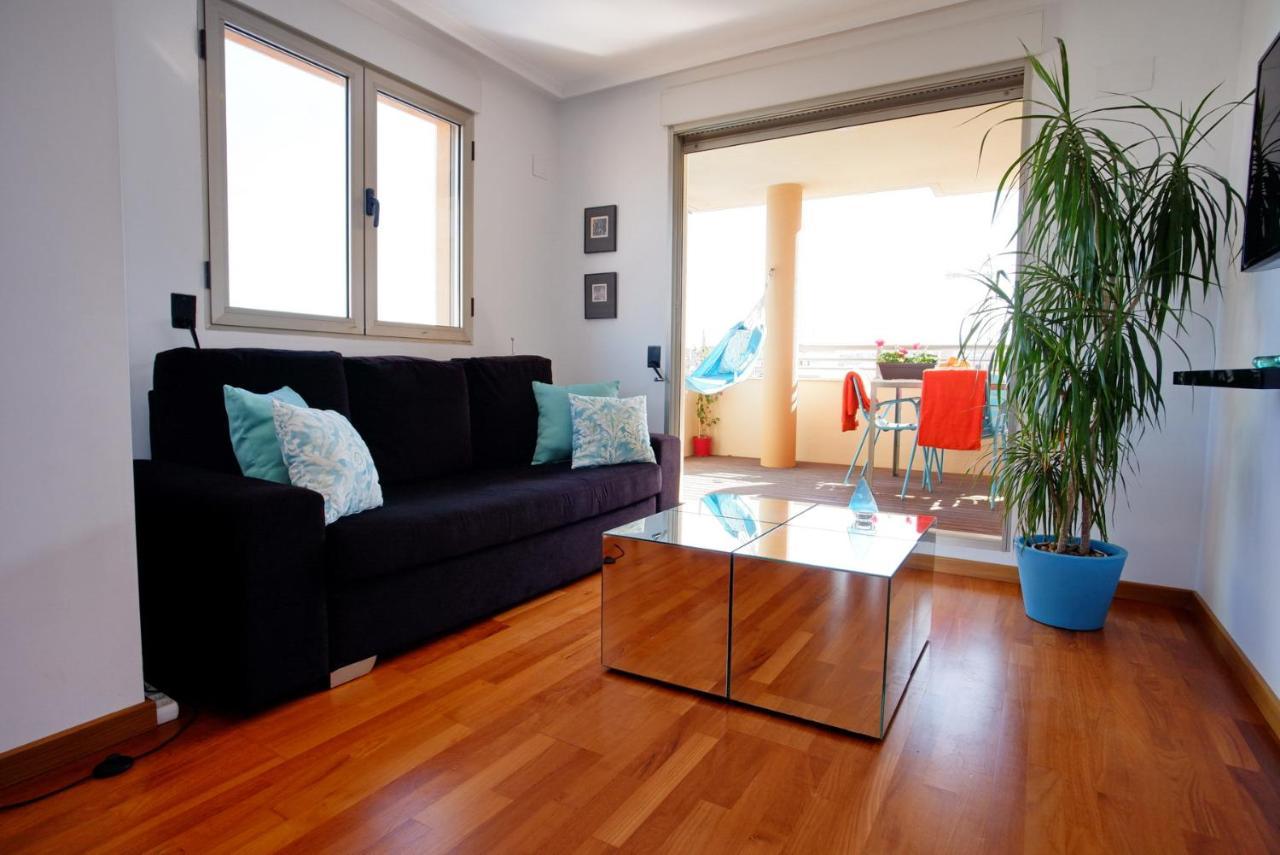Denia Deluxe Beach & City Екстериор снимка