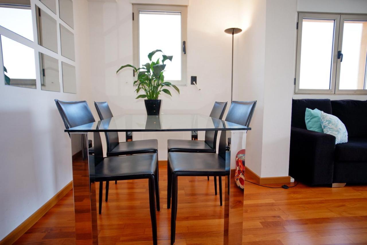 Denia Deluxe Beach & City Екстериор снимка