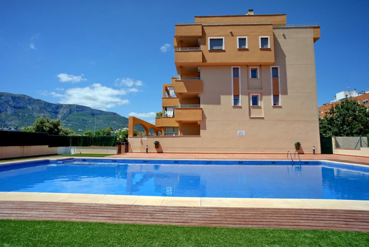 Denia Deluxe Beach & City Екстериор снимка