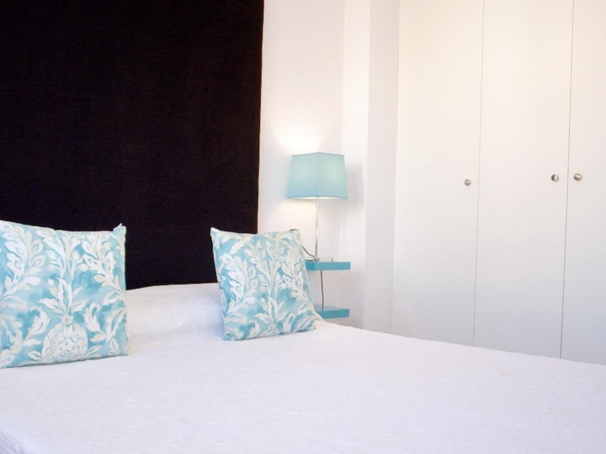 Denia Deluxe Beach & City Екстериор снимка